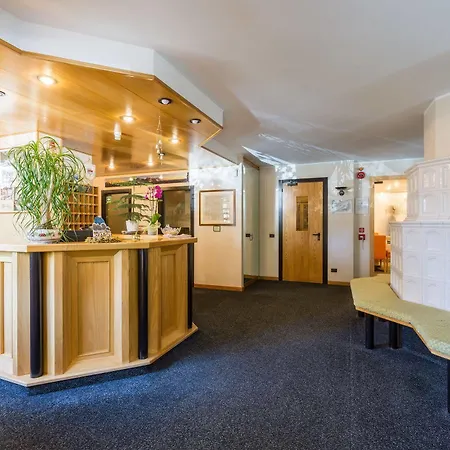 Alpina Hotel 3*